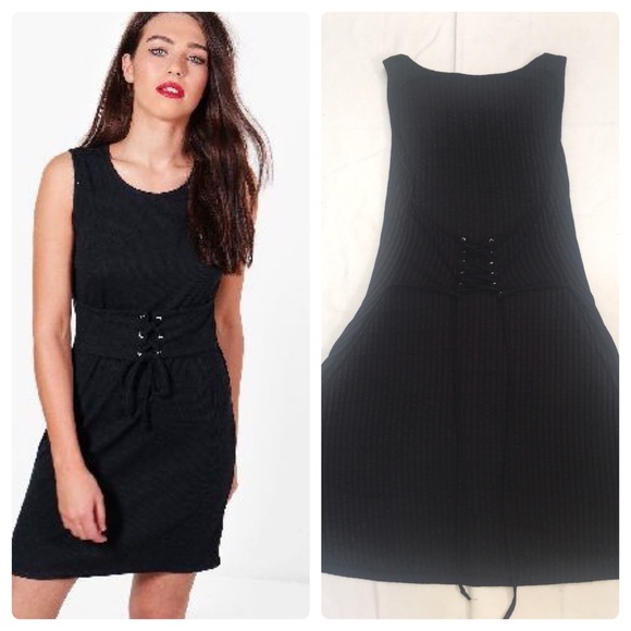 Dresses & Skirts - Black sheath dress with corset detail